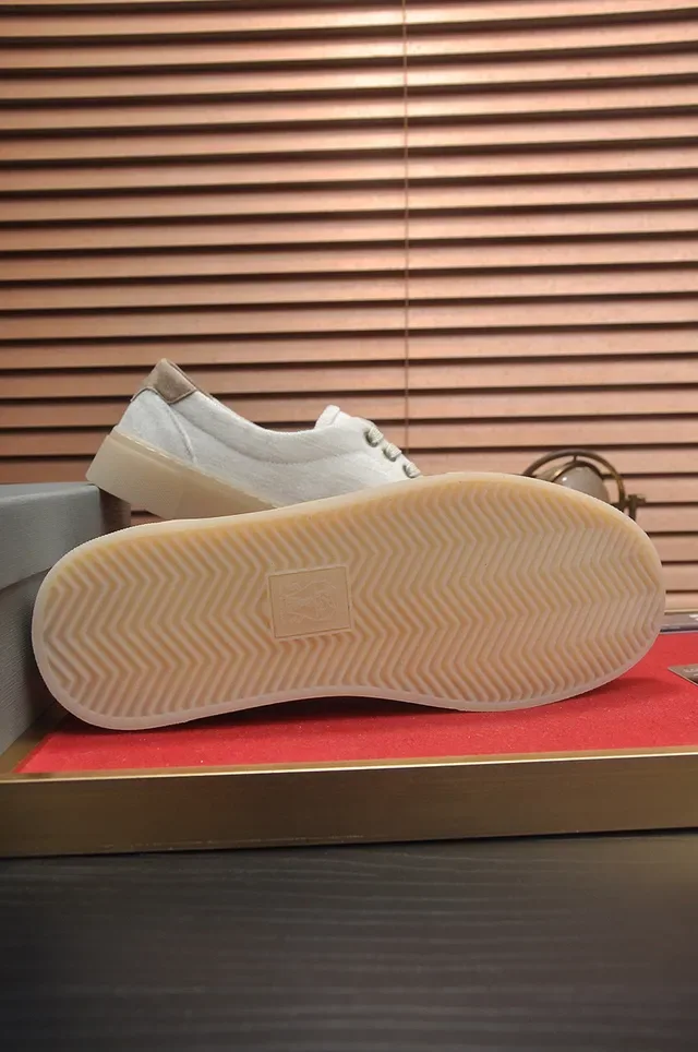 Beige White Low-Top Upper Canvas Shoes 7