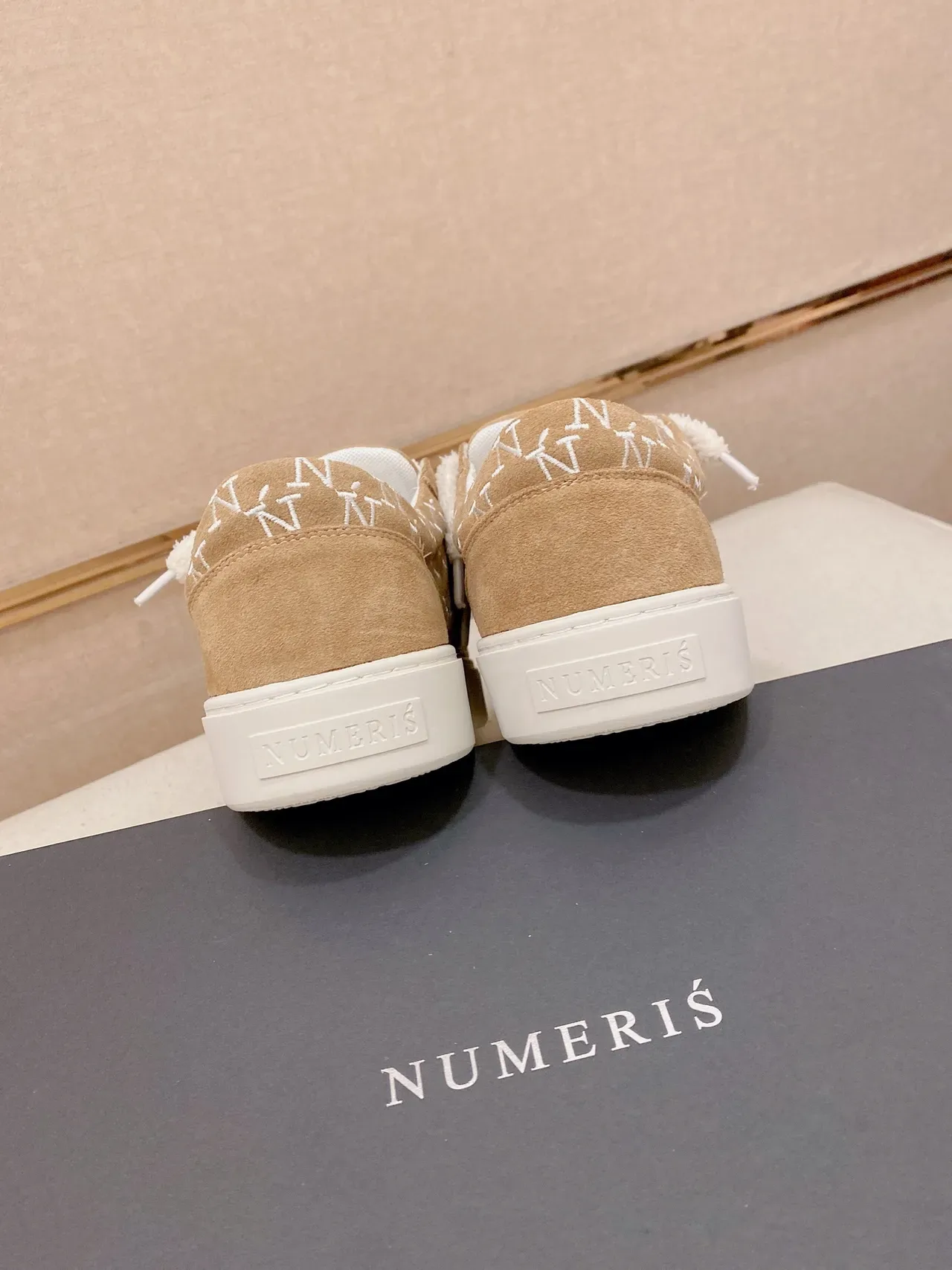 Beige White Platform Sole Suede Upper Sneakers 3