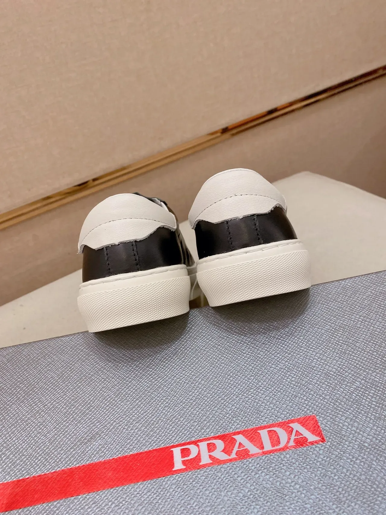 Black and White Low-Top Leather Sneaker 2