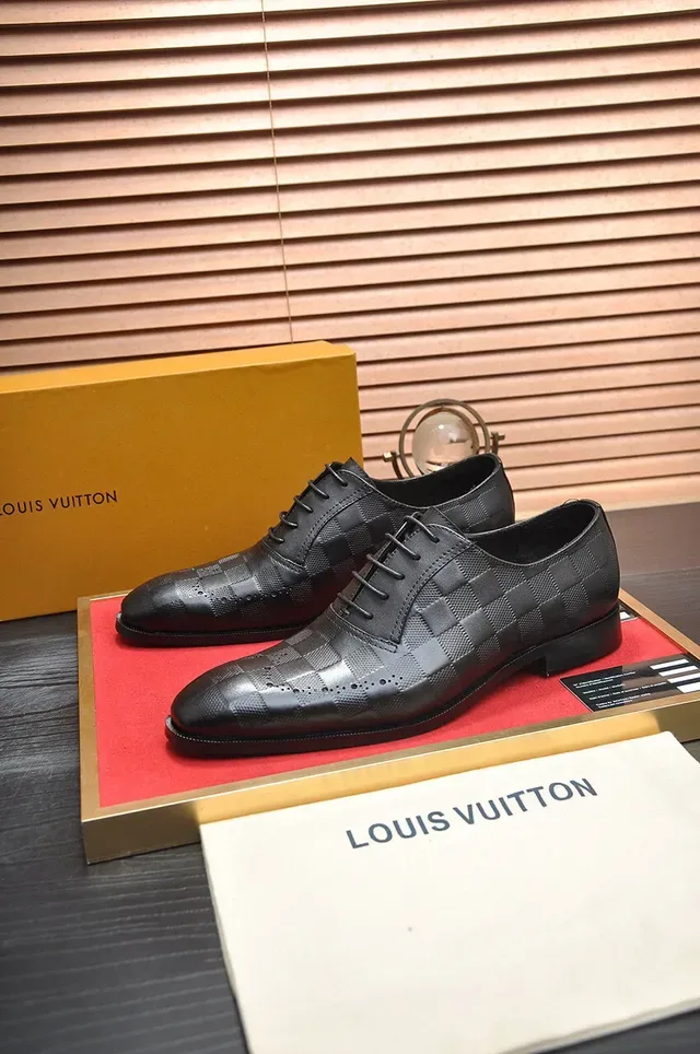 Black Checkered Embossed Leather Full Perforations Brogue 4