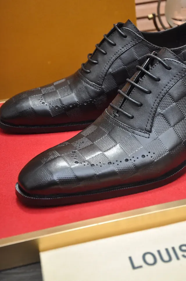 Black Checkered Embossed Leather Full Perforations Brogue 8