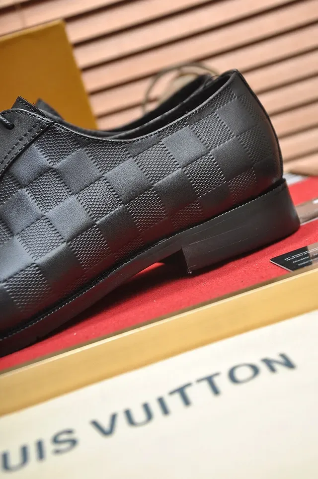 Black Checkered Embossed Leather Full Perforations Brogue 9