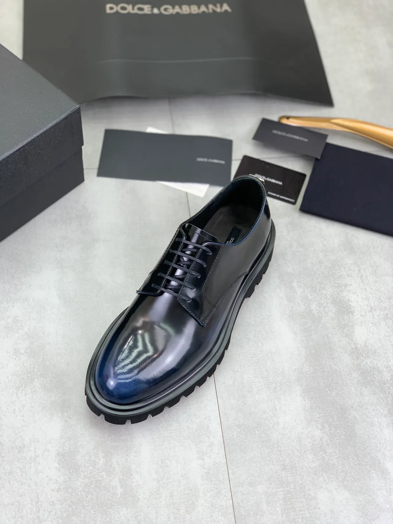 Black High-Gloss Patent Leather Chunky Lug Sole Oxford Shoes 4
