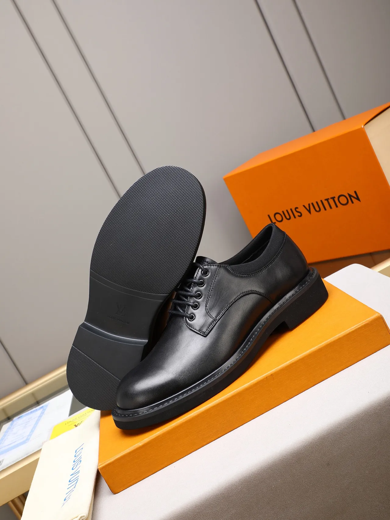 Chaussure Oxford en cuir noir à cap toe 4