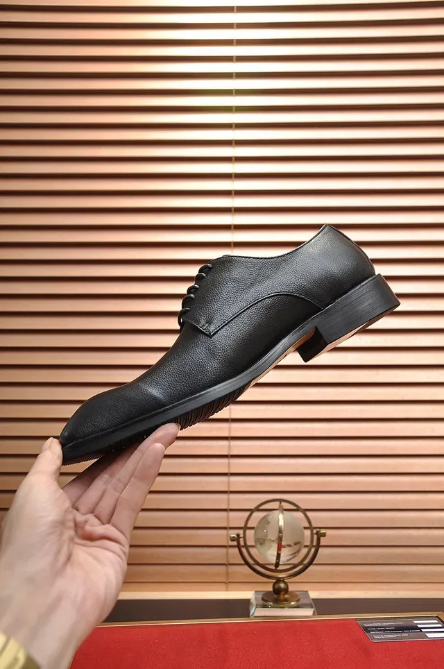Black Pebbled Leather Cap Toe Oxford Shoes 6