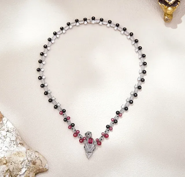 Black Red Gem-Set Beaded Necklace 6