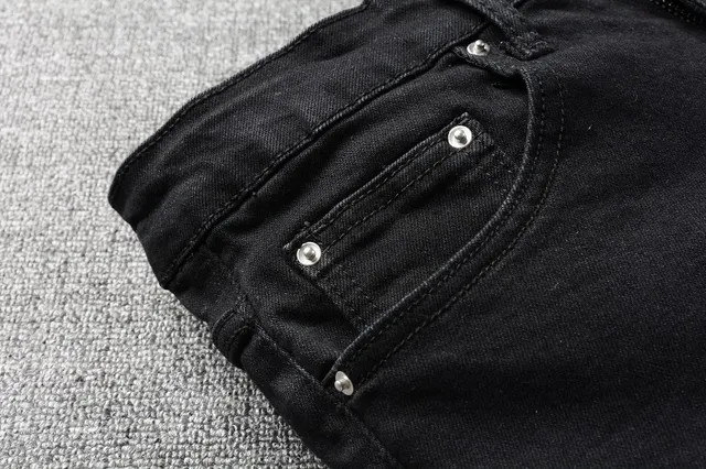 Black White Distressed Denim Star Embroidery Jeans 10