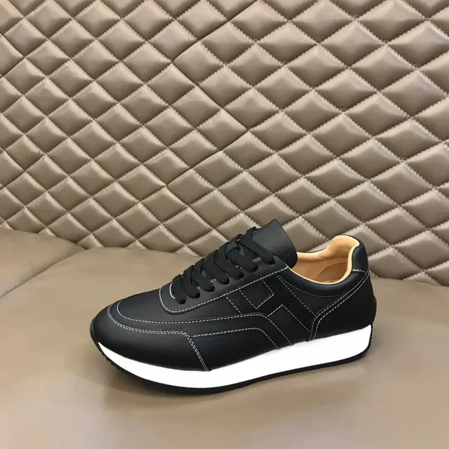 Black White Leather Upper Contrast Midsole Sneakers 5