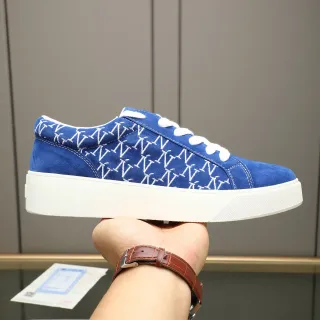 Zapatilla baja plataforma de ante azul con monogram