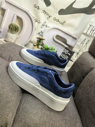 Blue Textured Upper Platform Sole Lifestyle Sneakers 7