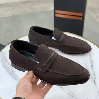 বাদামী কালো সুয়েড লোফার পেনি স্ট্র্যাপ