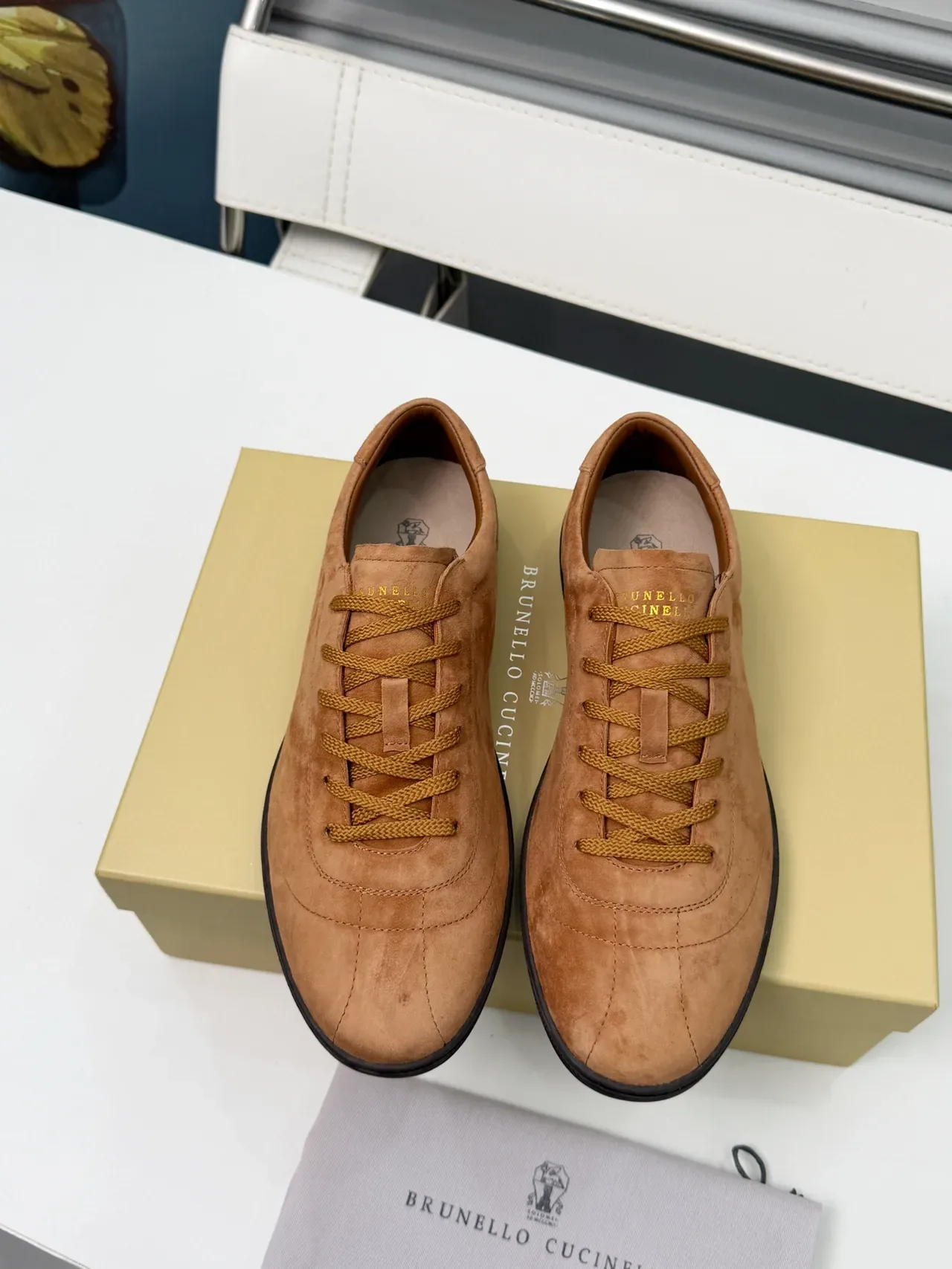 Brunello Cucinelli Zapatos casuales de ante con cordones low-top 6