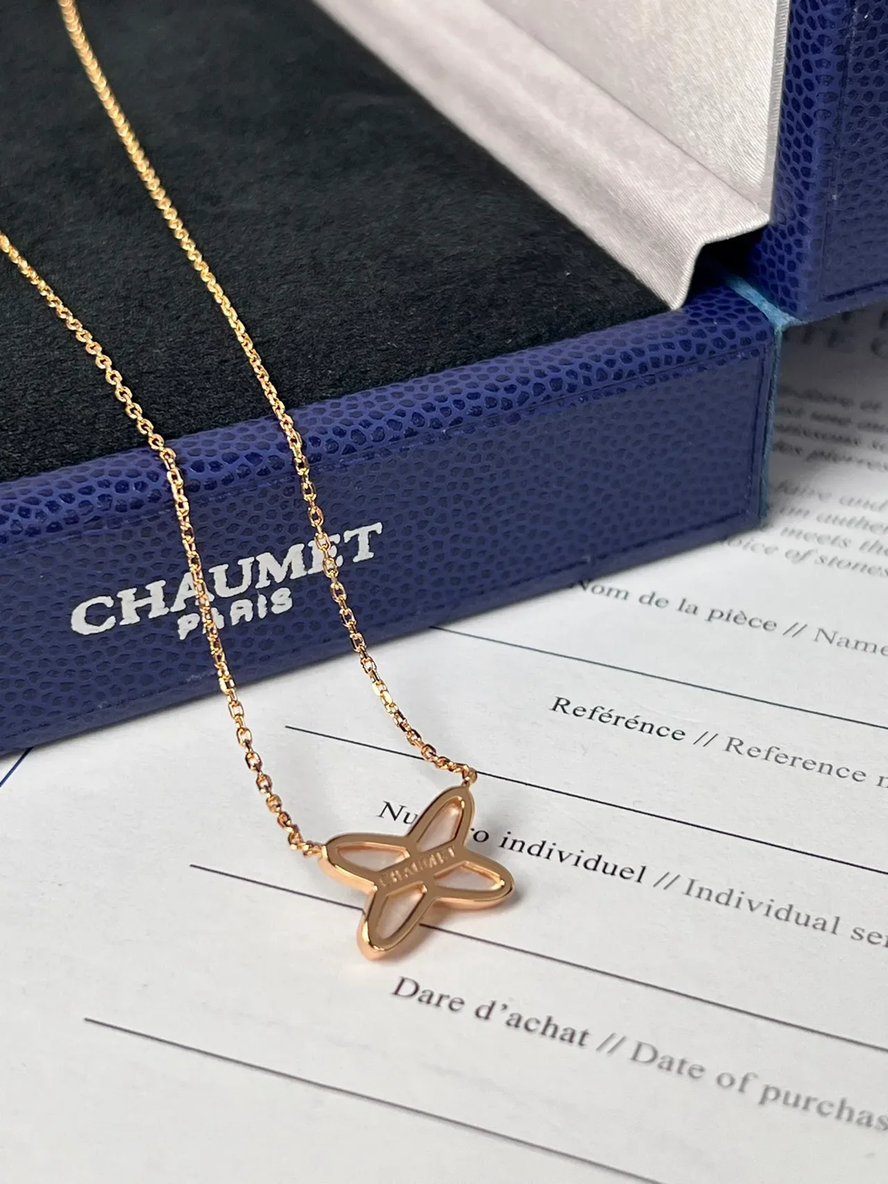Chaumet Colar com pingente de madre-pérola em forma de estrela e diamante 6