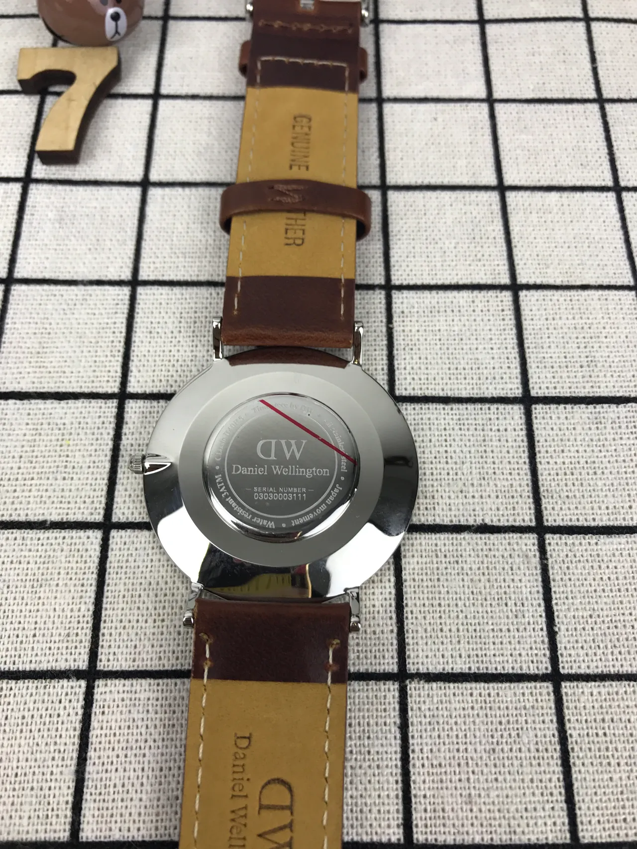 Daniel Wellington Brown White Minimalist Thin Case Quartz Watch 2