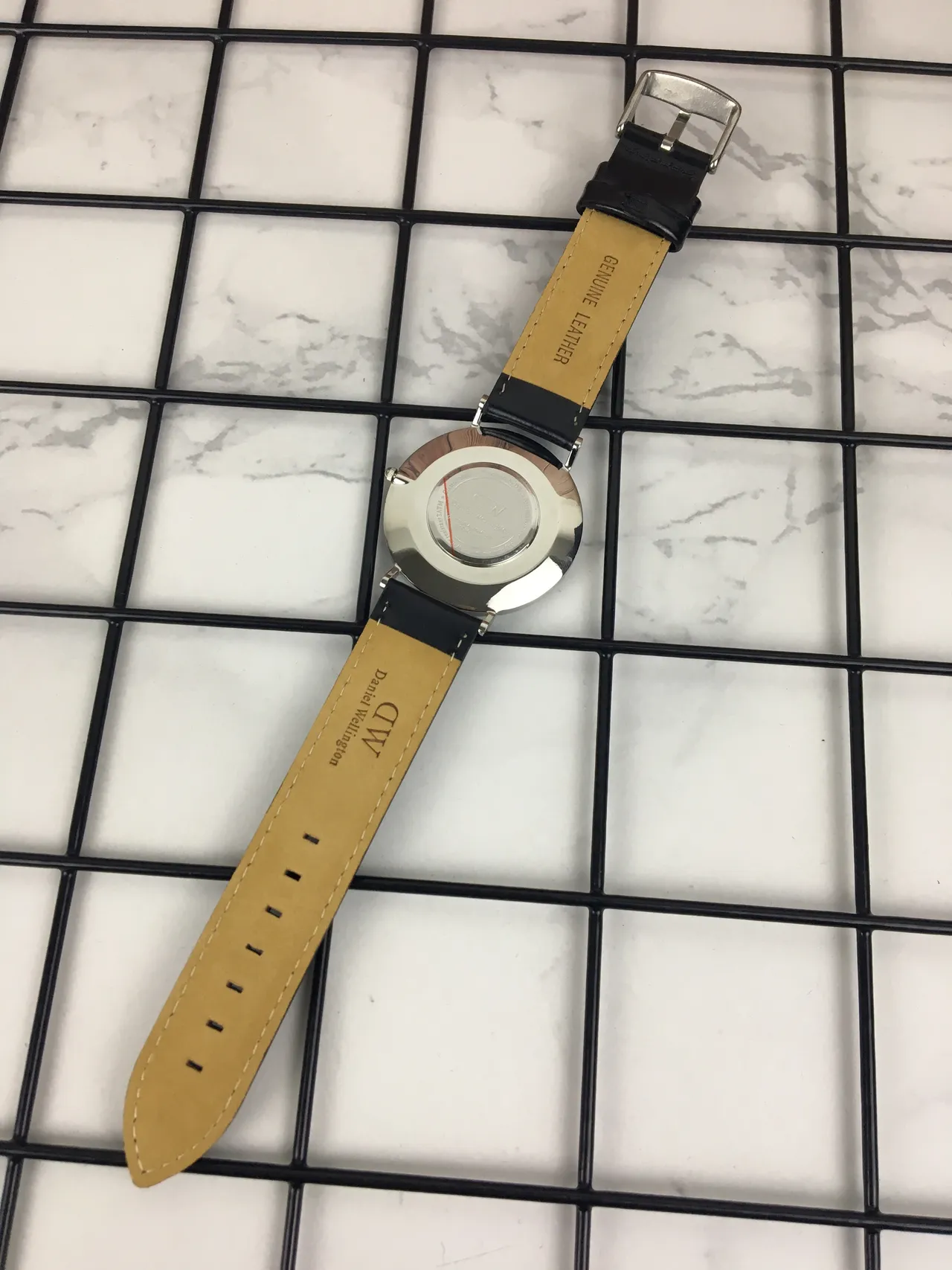 Daniel Wellington Icon नीली Sunburst Quartz घड़ी 3