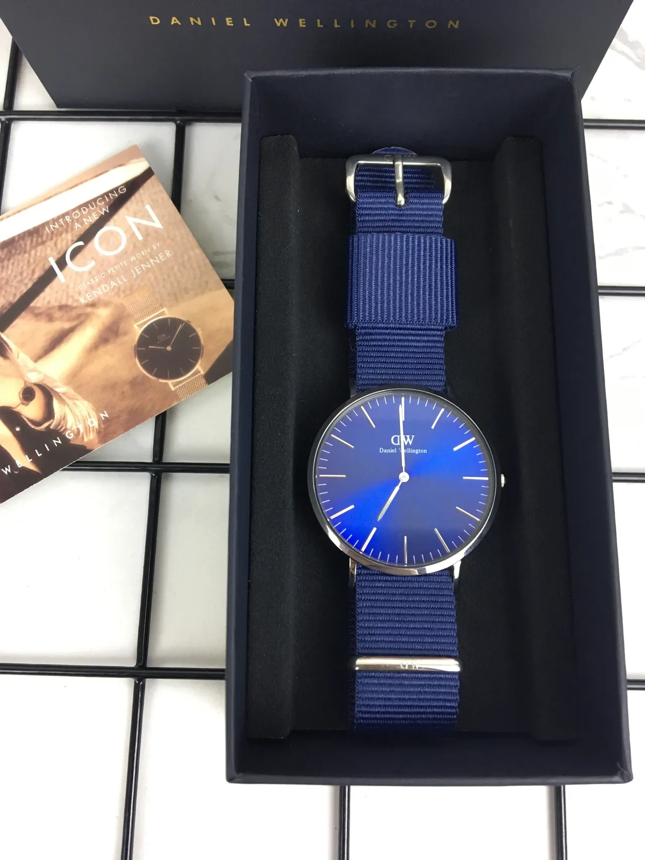 Daniel Wellington ICON Classic Petite 蓝色渐变表盘 石英手表 2