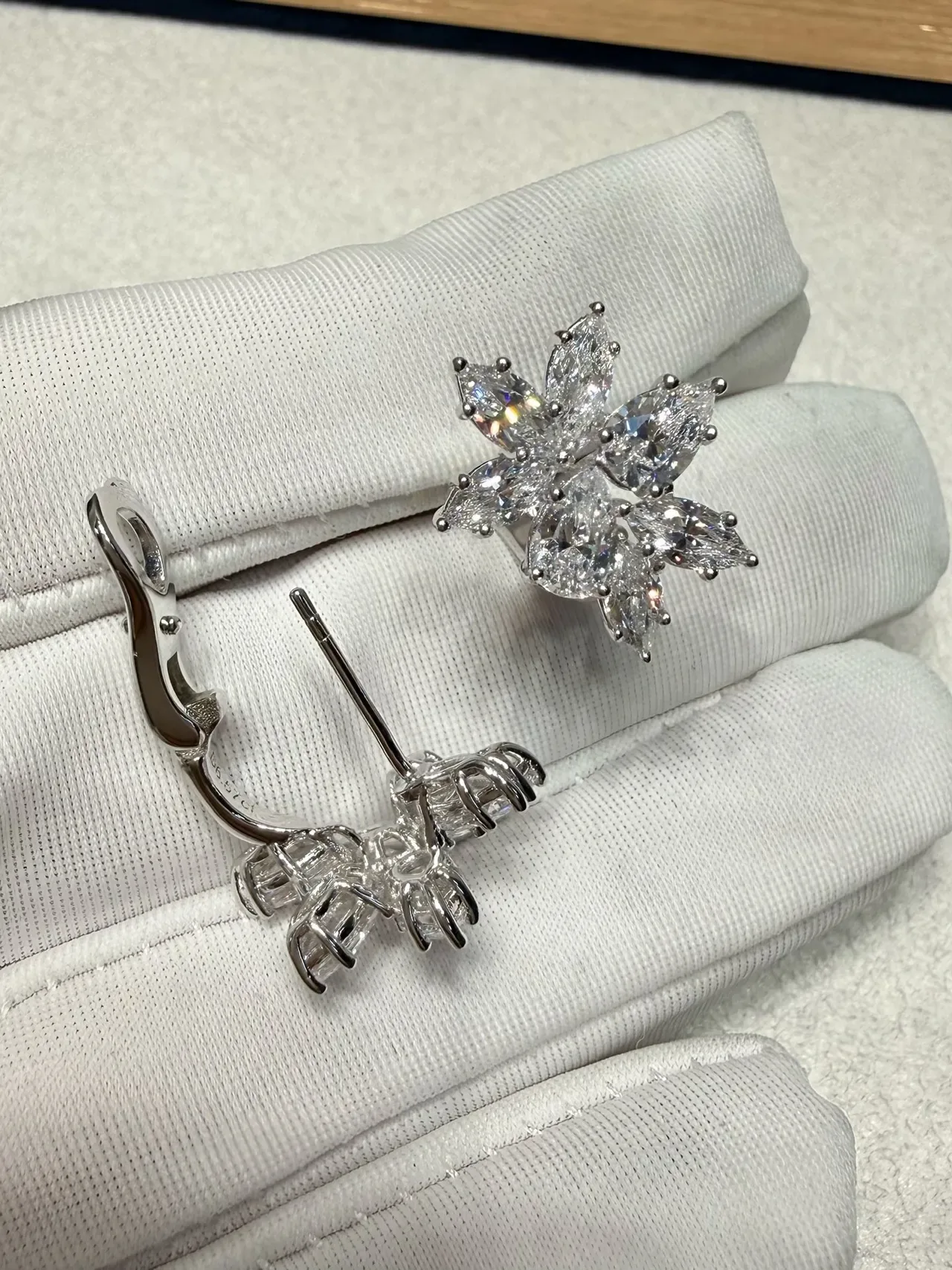 Floral Cluster Marquise-Cut Stone Stud Earrings 3
