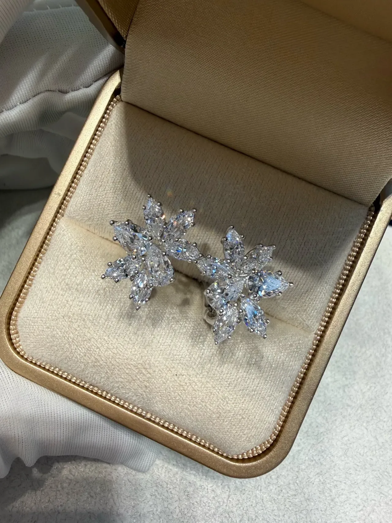 Floral Cluster Marquise-Cut Stone Stud Earrings 6