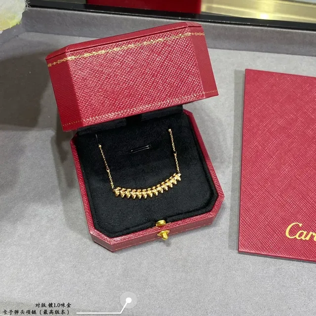 Colliers avec pendentif barre à picots en ton doré et argent 4