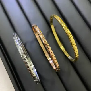 Gold Silver Quilted Diamond Pattern Rigid Bangle Bracelet