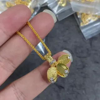 Collier Chaîne de Corde Or Argent Pendentif en Forme de Feuille