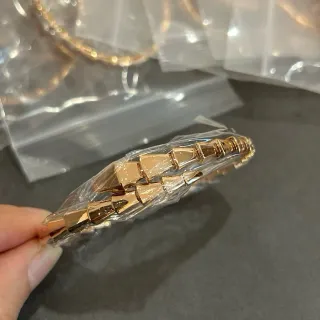 金色调几何刻面链接手镯