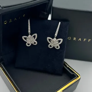 أقراط Graff فراشة باڤيه كريستال معلقة