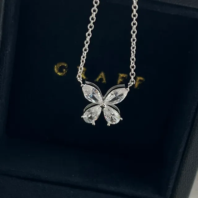 Colar Graff Prata Preto Pendente em Forma de Borboleta com Quatro Pedras Marquise 2