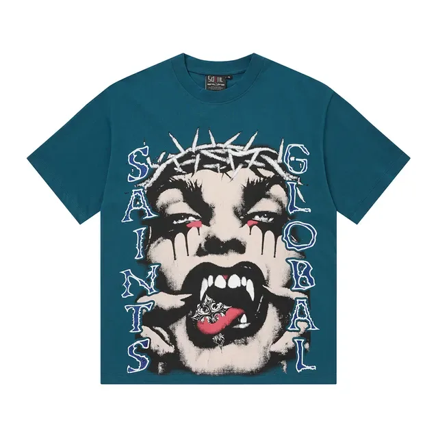 Graphic Crown of Thorns Vampire Print T-Shirt 5