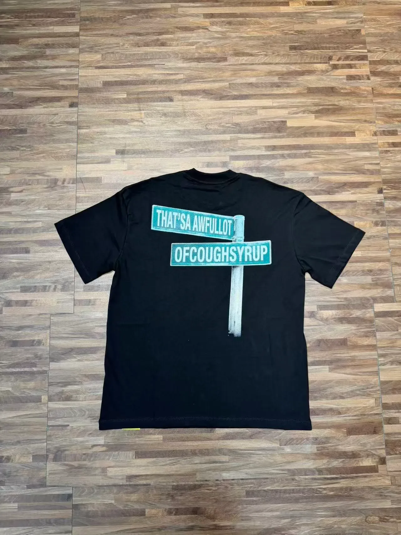 Graphic Print Photorealistic Image T-Shirt 11