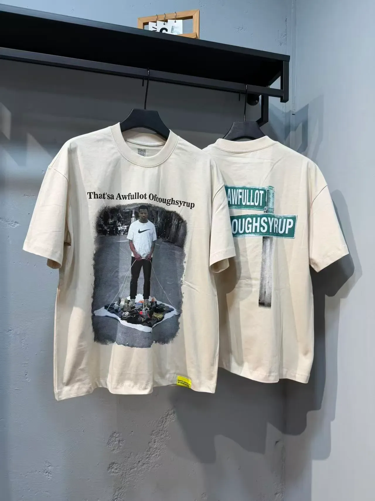 Graphic Print Photorealistic Image T-Shirt 16