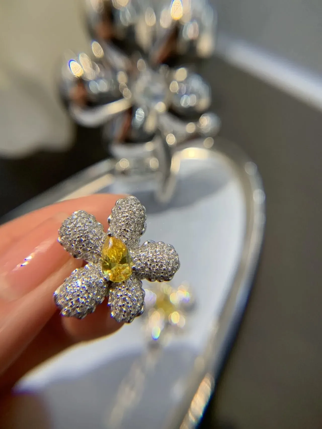HEFANG Flower-Shaped Pavé Crystal and Yellow Gem Stud Earrings 4