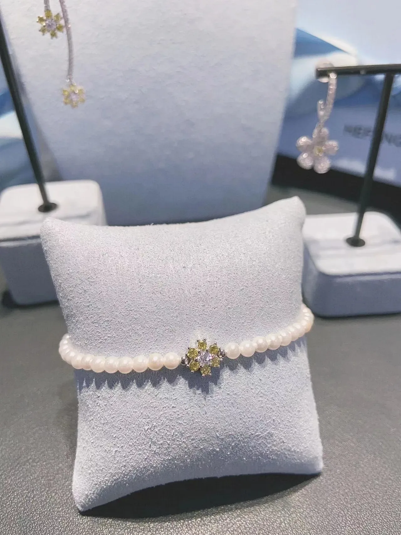 HEFANG Silver Yellow Bow-Top Dangle Flower Motifs Earrings 8