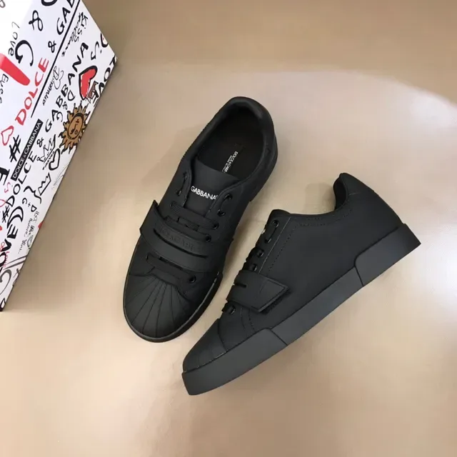 Monochrome Black Strap-Accented Low-Top Sneaker 8