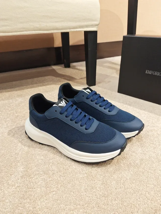 Tênis lifestyle com upper mesh navy midsole branco outsole preto 4