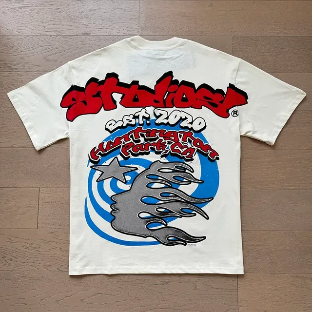 Oversized Graphic Print T-Shirt 18