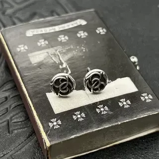 Oxidized Silver Scrollwork Filigree Stud Earrings 4
