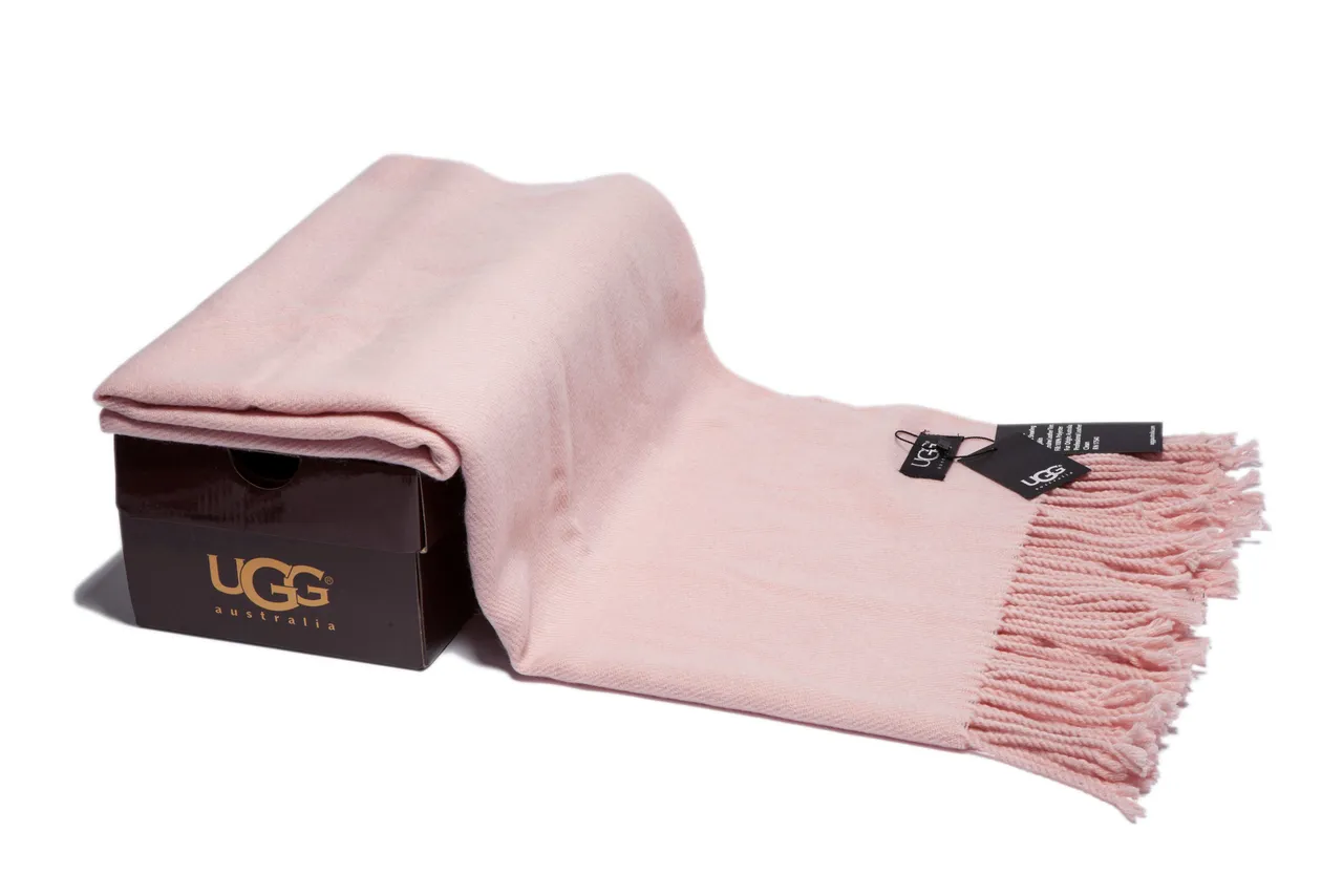 Pink Twisted Fringe Knitted Base Scarve 6