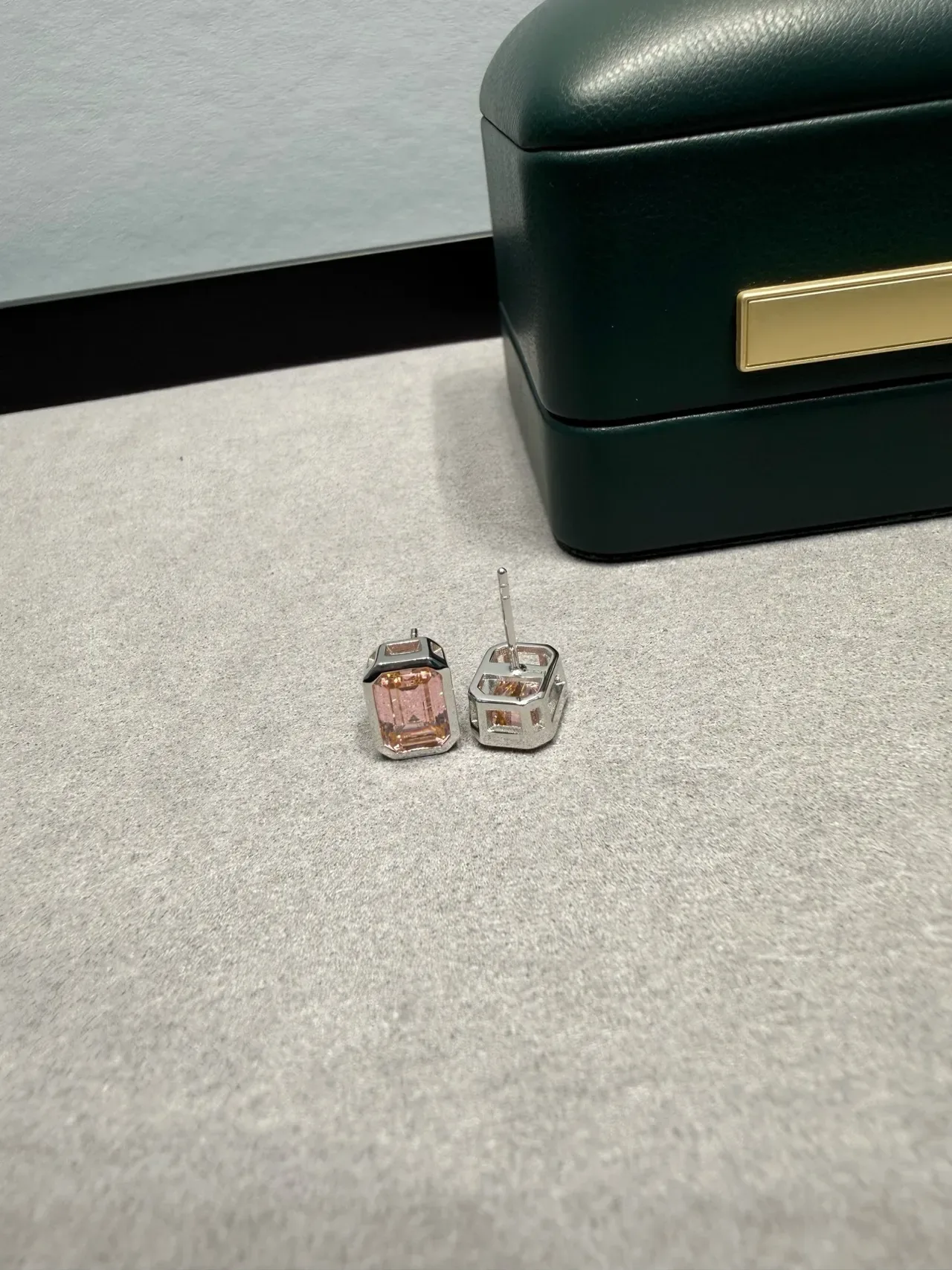 Rectangular Faceted Peach Orange Stud Earrings 8