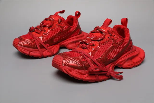 Red Monochromatic Glossy Textured Overlays Chunky Sneakers 5