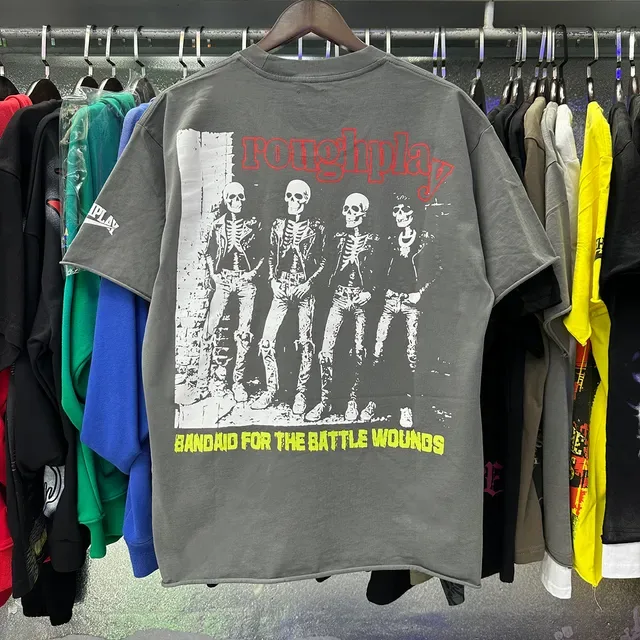 ROUGH Band Graphic Distressed Oversized T-Shirt 11