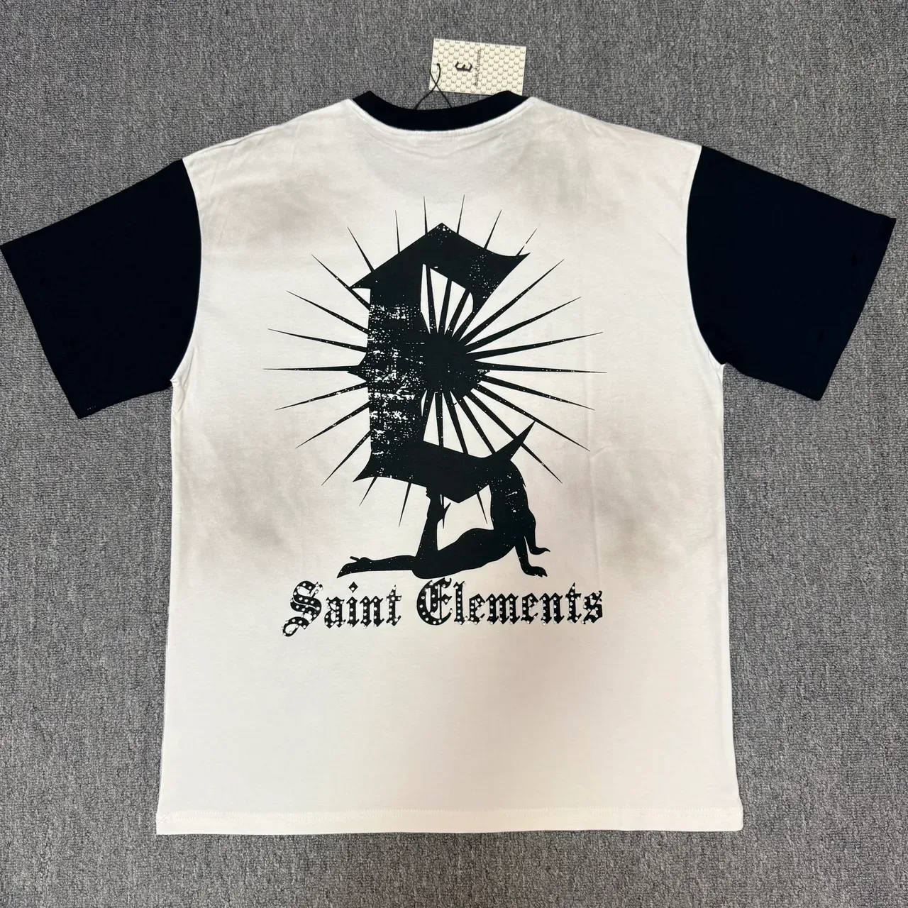 Saint Elements রিঙ্গার-স্টাইল অ্যাঞ্জেল প্রিন্ট টি-শার্ট 5
