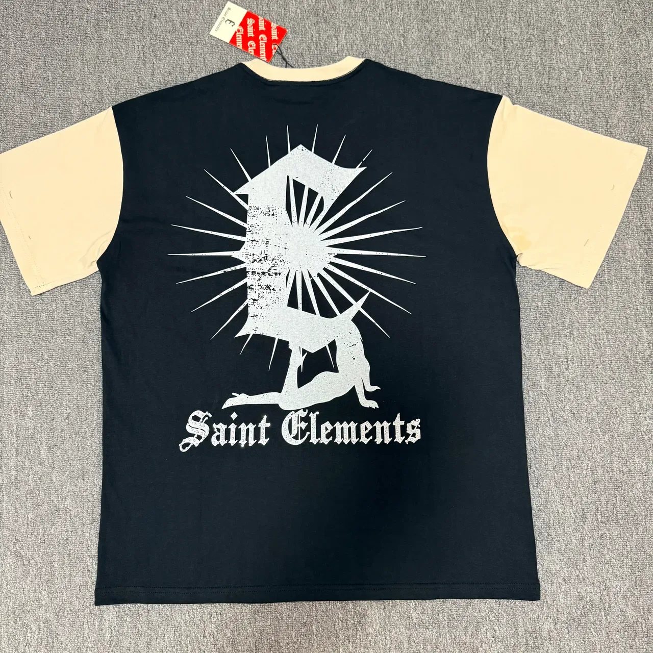 Saint Elements রিঙ্গার-স্টাইল অ্যাঞ্জেল প্রিন্ট টি-শার্ট 7