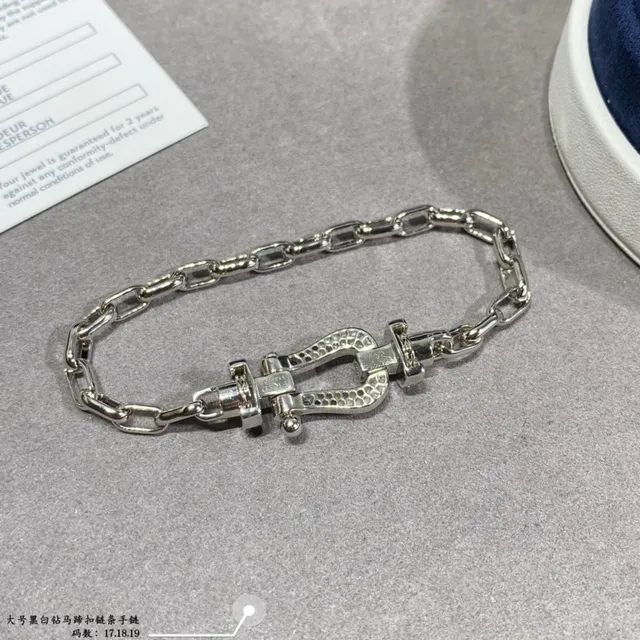 Silver Black Metal Pavé-Set White And Stones Bracelet 2