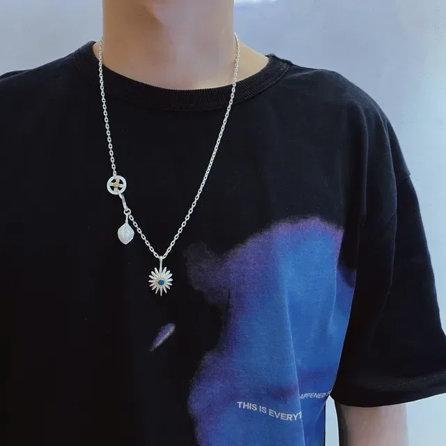 Silver Blue Chain Sunburst Pendant Necklace 2