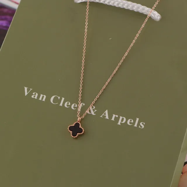 Silver Gold Clover-Shaped Pendant Beaded Edge Necklace 5