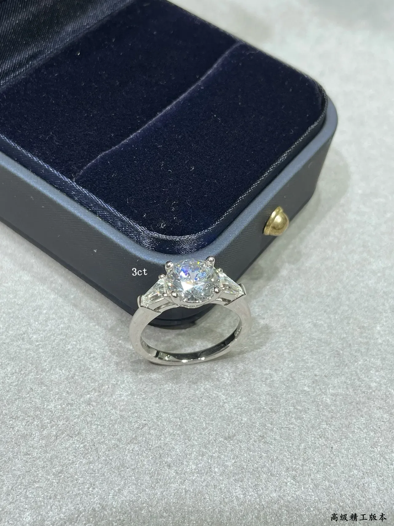 Silver Navy Three-Stone Design Round Center Ring 5