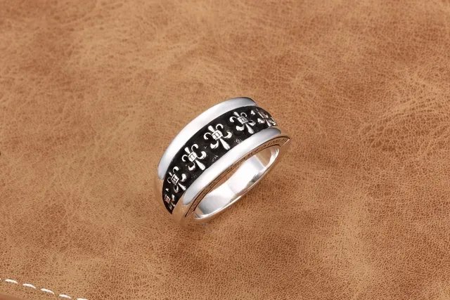 Silver-Tone Fleur-de-Lis Enamel Band Ring 4