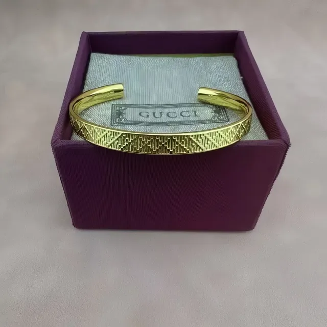 Silver-Toned Geometric Pixel Texture Open Cuff Bracelet 5
