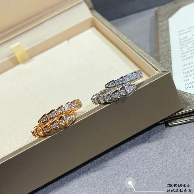 Snake-Inspired Segmented Pavé-Set Rings 4